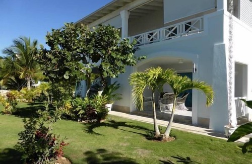 Dominicus Apartment | Flat 10 directly on the Caribbean Sea