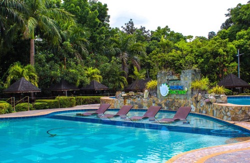 Santa Maria Hotel | Floating Sanctuary Resort Bulacan powered by Cocotel