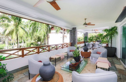 Las Terrenas Apartment | Frontline spacious and modern apartment in the best beach in Las Terrenas