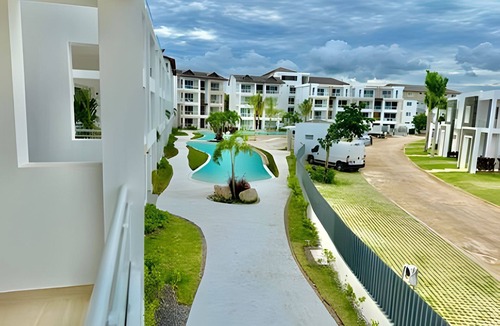 Dominicus Condo | Garden Breeze 1