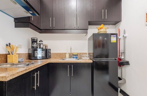 Barangka Ilaya Condo | Gateway Regency 1BR—Walk to MRT Boni with Pool & Gym