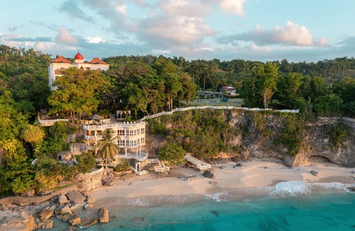 Rio San Juan Villa | Gorgeous Balaji Palace with Private Beach