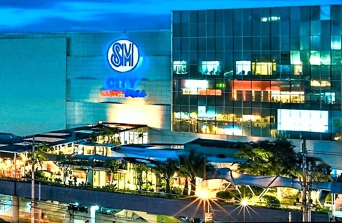 Santo Cristo Condo | Grass Residence SM NORTH MRT NLEX PH ARENA