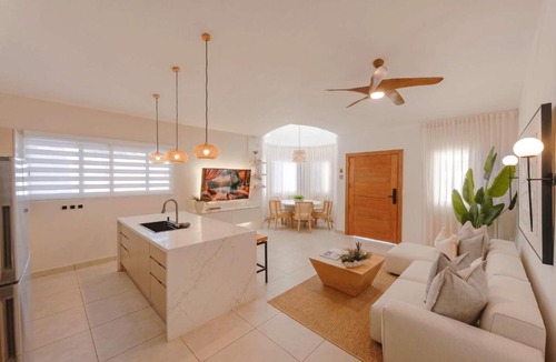 Urbanizacion Tavarez Villa | Green Palace 7 Bedroom Villa in Sosua with Security