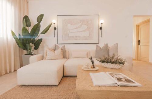 Urbanizacion Tavarez Villa | Green Palace 7 Bedroom Villa in Sosua with Security