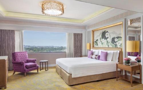 Salcedo Village Apartment | Greenbelt five star Breakfast Gym Swim Fast internet