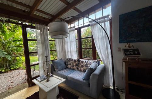 Cabrera Ski Chalet | Guesthouse in tropical villa with gorgeous garden