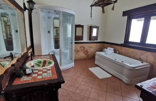 Sarasota House | Hab. Maria Montez