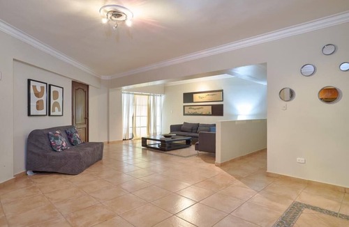 Sarasota Apartment | Harmony Apartment Close to Downtown Center Mall