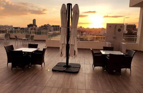 Downtown Santo Domingo Apartment | Hermoso Apartamento en la Torre Villas Palmeras
