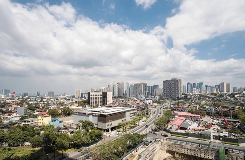 Pinagsama Apartment | High-Rise City View Studio, Modern Interiors, Prime BGC Location