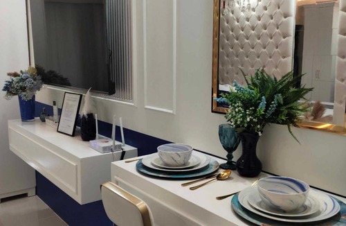 Legazpi Village Apartment | Homefort Twin Bed Suite - Red Residences Makati 1146