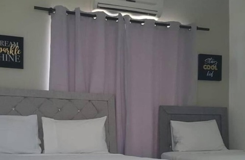 Centro House | Hotel Casa Docia - Double Room With Balcony 2 adults 1 child - 1