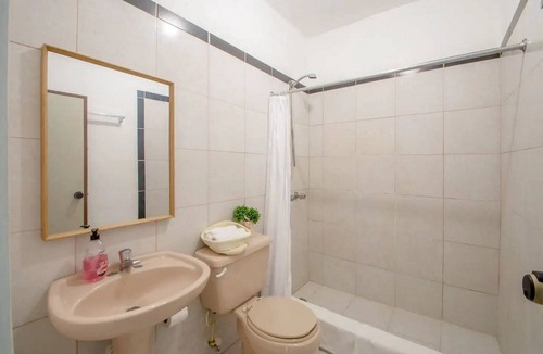 Playa Chiquita Hotel | Hotel room with the largest swimming pool in the area