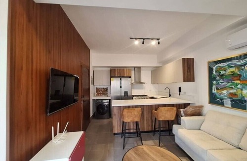 Downtown Santo Domingo Apartment | Jacuzzi Private in Piantini 1bed/1.5 bath (Rare)