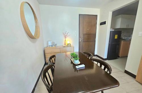 Legazpi Village Apartment | Japandi Zen 1BR Greenbelt Hamilton