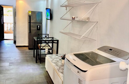 Playa Bibijagua Apartment | Jellyfish Bibijagua beach condo WiFi TV