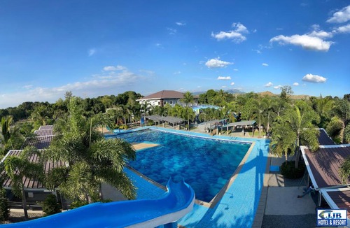 Castillejos Resort | JJB Hotel by Cocotel