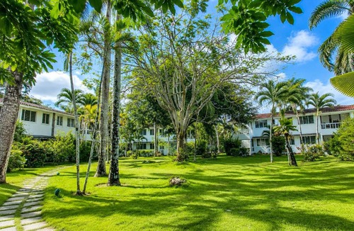 La Iglesia Apartment | KERY-OASIS 2bdr with pool close to the Beach