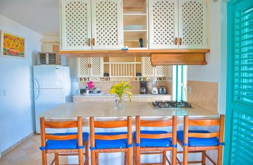 La Iglesia Apartment | La Dolce Vita Apt 11 Beachfront
