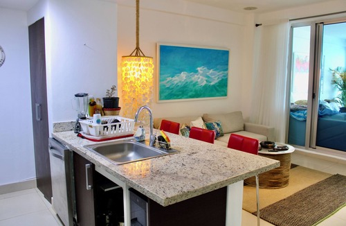 Juan Dolio - El Pueblo Apartment | LasOlasTower-JuanDolio 2BR-6Pax-3Bds-WiFi-HugeTerrace-LowerPenthouse