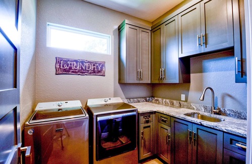 Kingsland House | Lazy Haven Resort: Luxury Lakefront Estate on Lake LBJ with Private Pool Hot Tub
