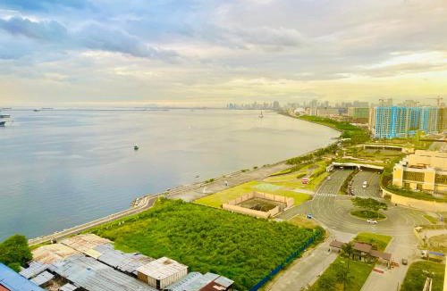 Paranaque Apartment | LetStay Near Okada Manila 3BR Condo 366 Sqm