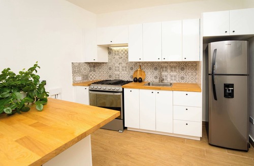 Centro Apartment | LEVEL 1, Charming 2-bedroom apartment with AC, WiFi in serene Samaná
