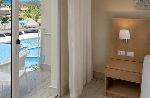 Los Brazos Resort | Lifestyle Resorts - The Tropical - Junior Suite
