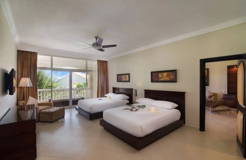 Los Maestros Hotel | LifeStyles Resort on over 2 miles of beaches! In Puerto Plata DR. Awesome Villas