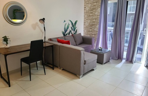 Los Frailes Apartment | Located near Las Americas Airport, near supermarkets and restaurants.