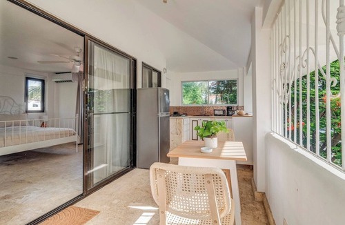 Bavaro Apartment | Los Corales Apt · 1BR · Steps to the Beach · Community Pool · Bávaro