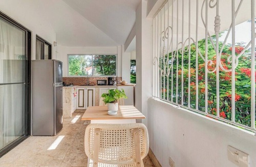 Bavaro Apartment | Los Corales Apt · 1BR · Steps to the Beach · Community Pool · Bávaro