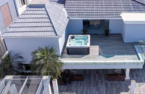 Santiago Province House | Luxury mansion, Chef included, heated pool and BBQ