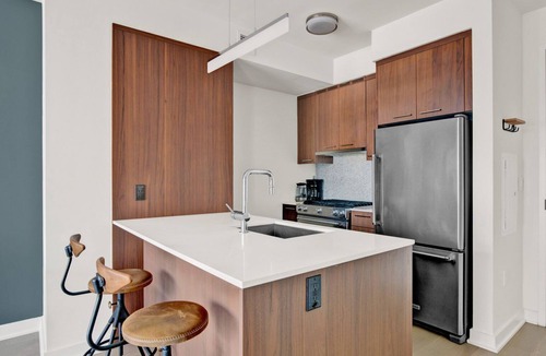 Navy Yard Apartment | Luxe Navy Yard 1BR w/Gym, Rooftop Pool, walk to Nats Park, by Blueground