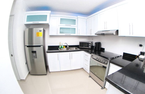 Llanos de Gurabo I Apartment | ✨ Luxurious 3-Bedroom Apartment with Pool & 24/7 security
