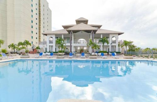 San Geronimo Apartment | Luxurious 2BDR with Ocean View
