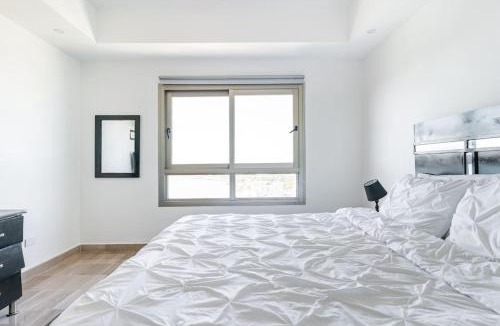 San Geronimo Apartment | Luxurious 2BDR with Ocean View