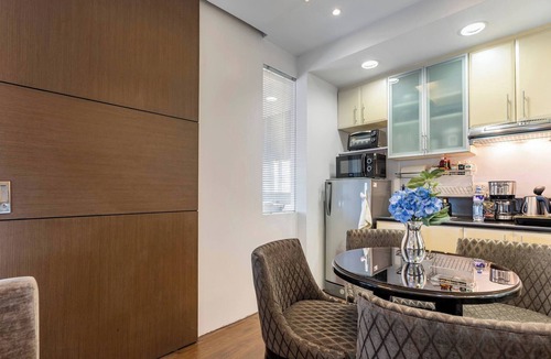 Pinagsama Condo | Luxurious Studio in McKinley Hill with City View