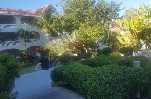 Los Brazos Villa | Luxurious Villas, and suites. Sandy Beaches
