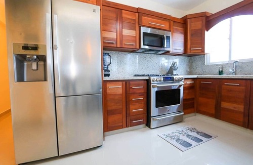 San Cristobal Apartment | LUXURY 2BR/2BA APT W. A|C Garage & ROOF TOP