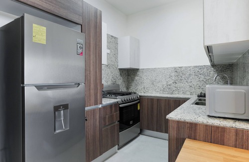 Ciudad Universitaria Apartment | Luxury 2BR Penthouse with Kind beds, Private Jacuzzi and Pool + Gym