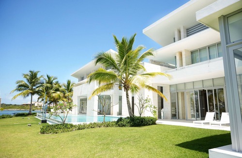Cap Cana Marina Villa | Luxury 5 bedroom villa on the water in Punta Cana inside Cap Cana wifi A/C GYM