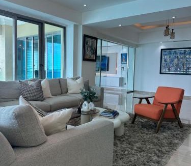 San Geronimo Apartment | Luxury Apartment with Ocean and City Views, Malecón, Santo Domingo