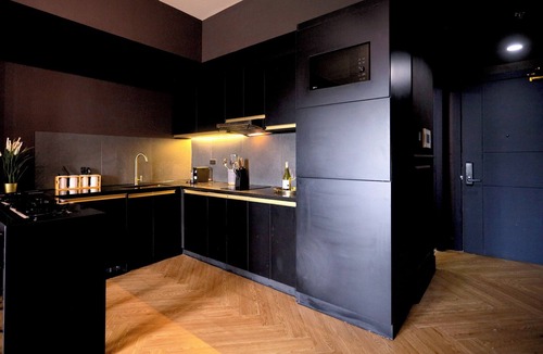 Pinagsama Apartment | Luxury Apartment with PA, Skyline View & Top Amenities