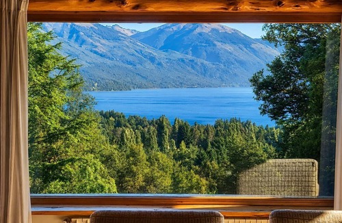 San Carlos de Bariloche House | Luxury Retreat with Spa at Arelauquen Golf & CC - Lake and Mountain Views