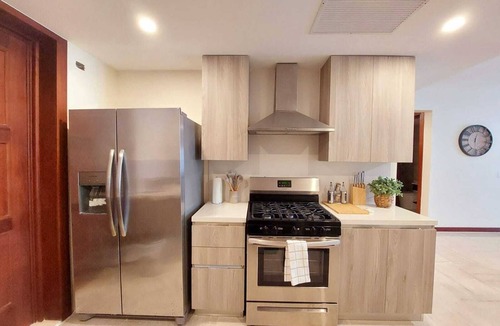 La Barbacoa Condo | Luxury Beachfront Condo at El Portillo Beach