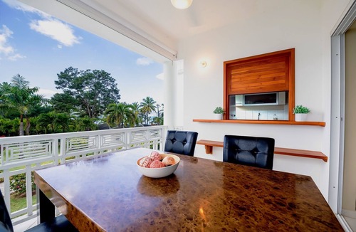 La Iglesia Condo | Luxury BEACHFRONT Penthouse Condo 2 Bedrooms w/loft