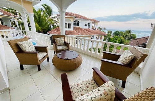 Puerto Plata Apartment | Luxury Penthouse with pool and beach view 3 bedrooms/ocean World 5 min.