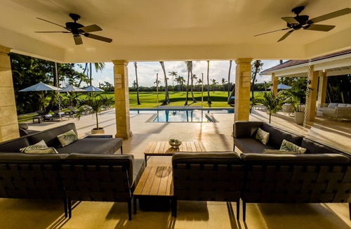 Punta Cana Villa | Luxury The Dream villa w/golf view, outdoor screen movie, CHEF & staff incl.